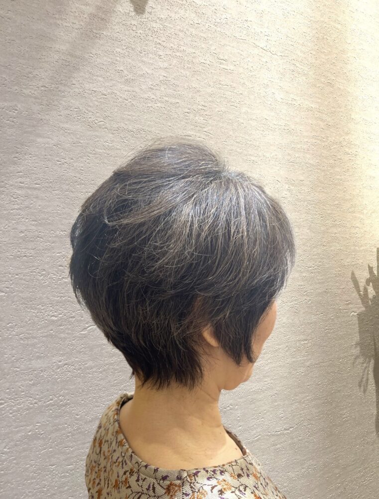 カラーリングで痛むのが悩みの方へ!