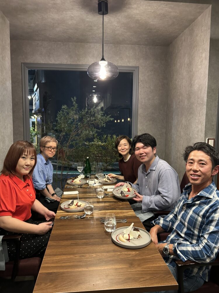 先日LACIGALEでフランス料理屋さんに行きました。