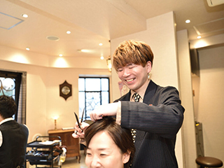サロンの様子