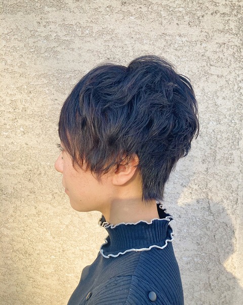 小技の効いたパーマスタイル