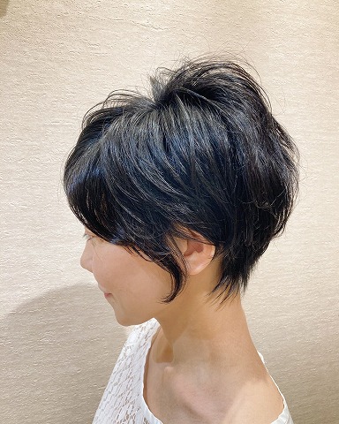 直毛のお客様におすすめ！　毛先パーマショートスタイル