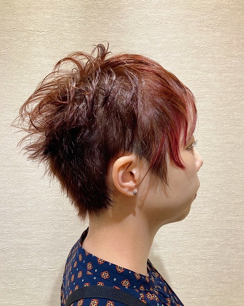 個性的なニュアンスカラーショート
