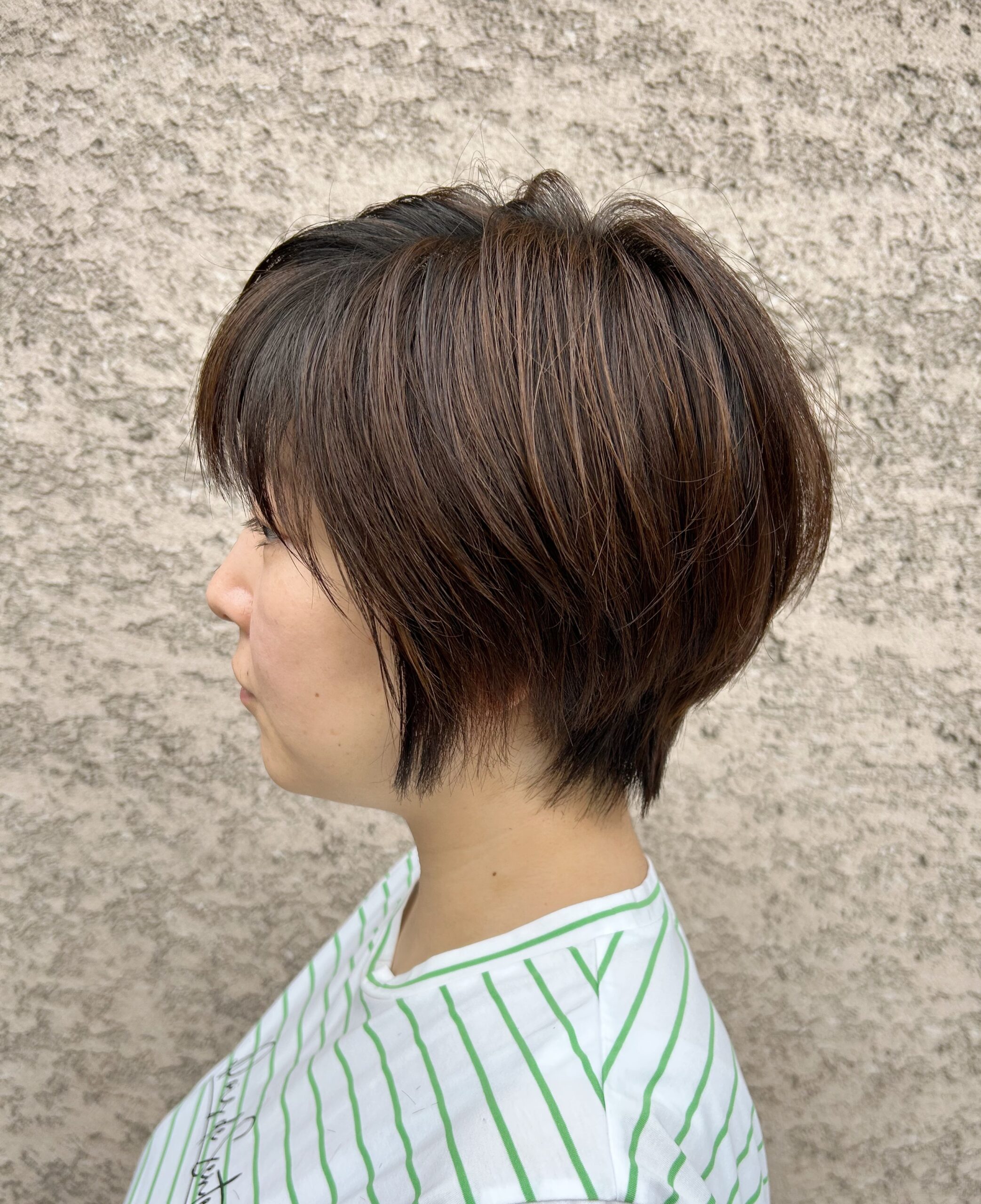 自然なくびれショート