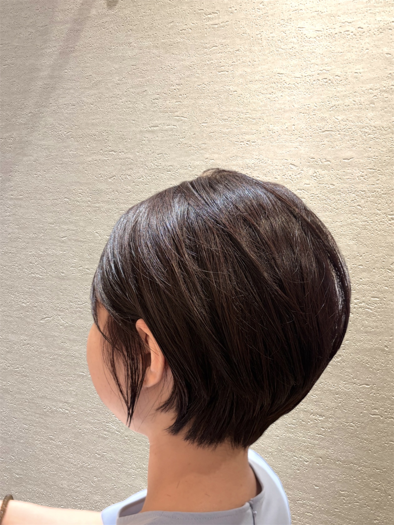 アイロン無しでできるフェミニンショート