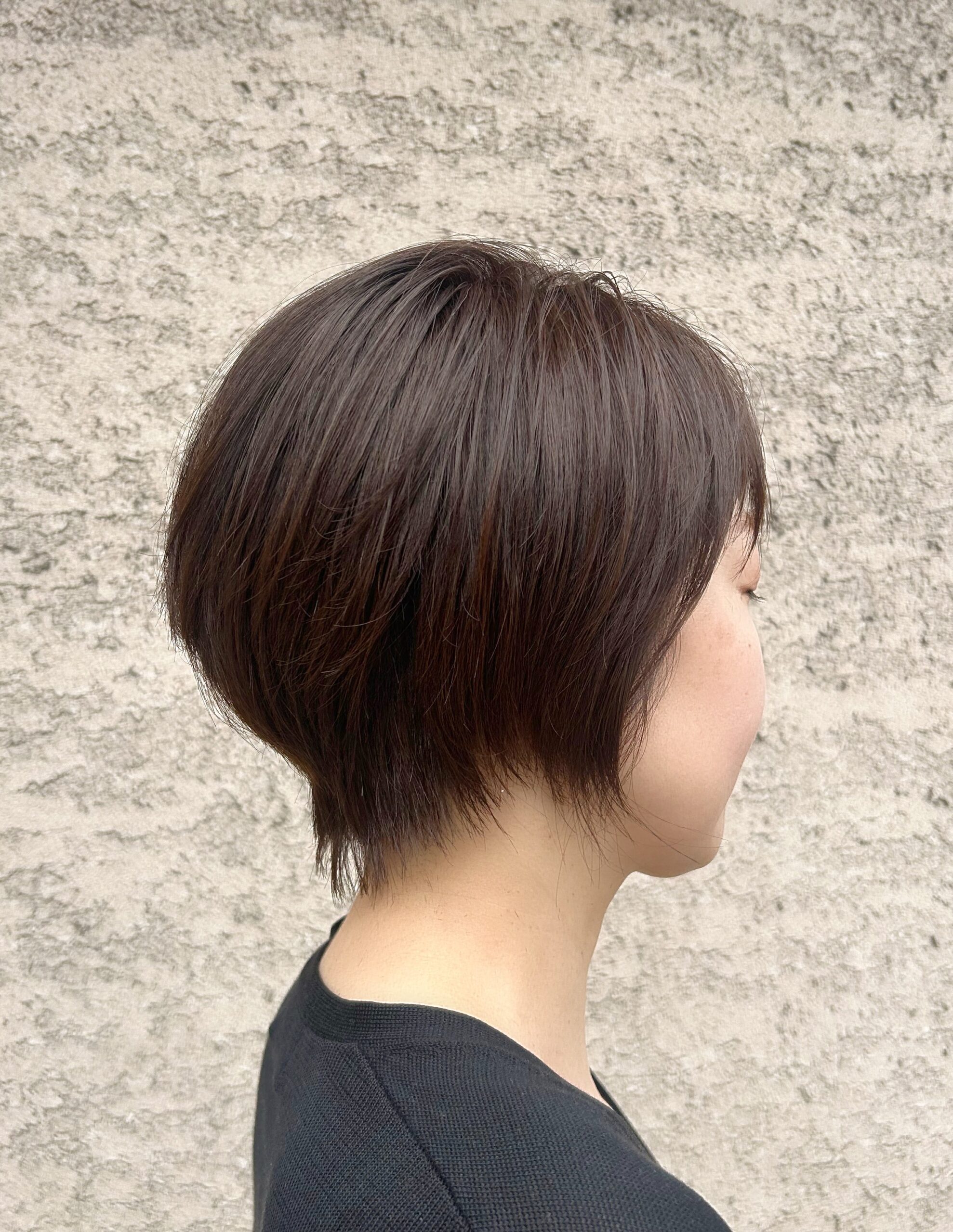 丸みのある大人のショートヘア